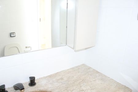 Apartamento para alugar com 80m², 2 quartos e 1 vagaBanheiro social