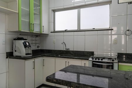 Apartamento para alugar com 96m², 3 quartos e 1 vaga