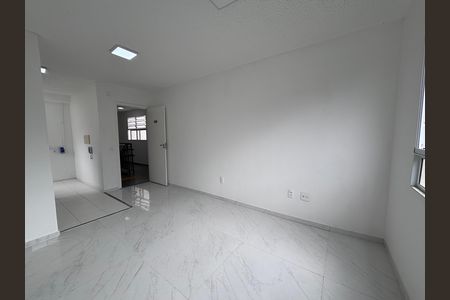 Sala de apartamento à venda com 2 quartos, 50m² em Vargem Pequena, Rio de Janeiro