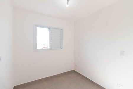 Quarto 1 de apartamento para alugar com 2 quartos, 39m² em Vila Mazzei, São Paulo