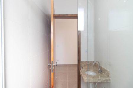 Apartamento para alugar com 39m², 2 quartos e sem vaga Apartamento para alugar com 39m², 2 quartos e sem vagaBanheiro