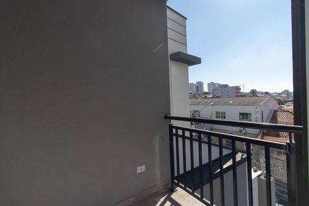 Apartamento para alugar com 39m², 2 quartos e sem vaga Apartamento para alugar com 39m², 2 quartos e sem vagaSacada