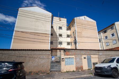 Apartamento para alugar com 57m², 2 quartos e 1 vaga Apartamento para alugar com 57m², 2 quartos e 1 vagaFachada