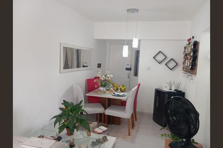 Apartamento à venda com 66m², 2 quartos e 1 vagaSala de jantar