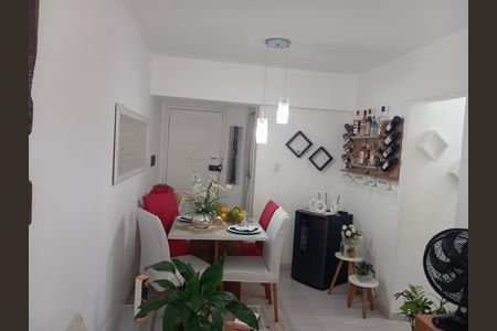 Apartamento à venda com 66m², 2 quartos e 1 vagaSala de jantar