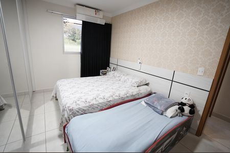 Casa de condomínio à venda com 126m², 3 quartos e 4 vagas