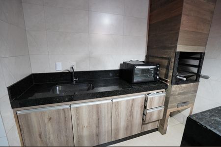 Casa de condomínio à venda com 126m², 3 quartos e 4 vagas