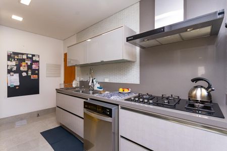 Apartamento para alugar com 93m², 2 quartos e 2 vagas Apartamento para alugar com 93m², 2 quartos e 2 vagasCozinha