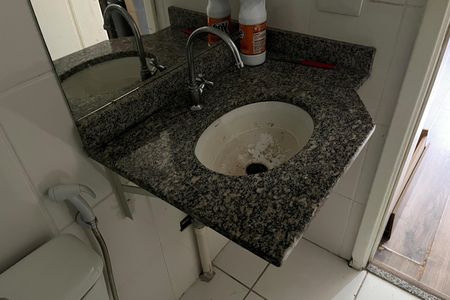 Apartamento para alugar com 62m², 2 quartos e sem vagaBanheiro da Suíte