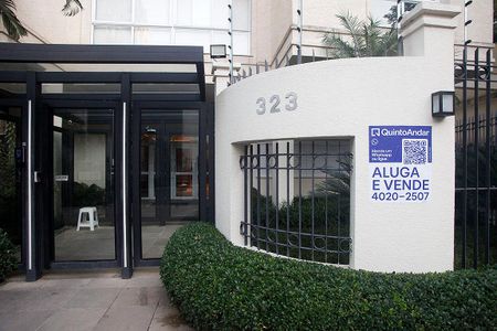Apartamento à venda com 80m², 2 quartos e 2 vagasPlaquinha