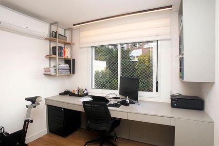 Apartamento à venda com 80m², 2 quartos e 2 vagasQuarto 2