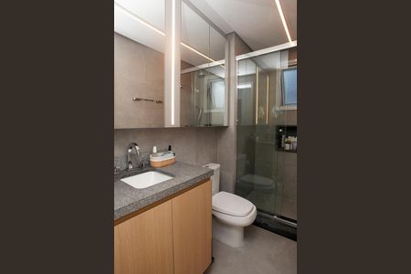 Apartamento à venda com 80m², 2 quartos e 2 vagasBanheiro 1 Quarto Suíte
