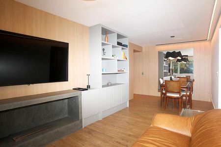 Apartamento à venda com 80m², 2 quartos e 2 vagasSala