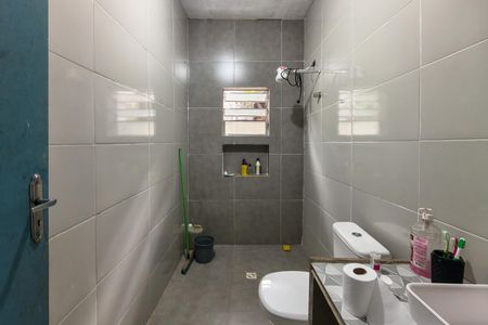 Banheiro  de casa para alugar com 1 quarto, 60m² em Balneário Esmeralda, Praia Grande