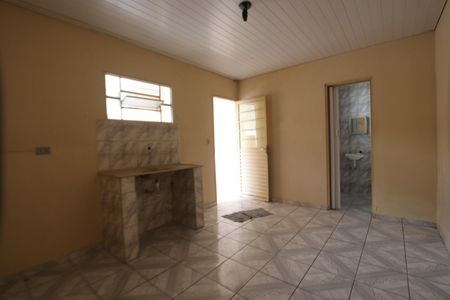 Casa para alugar com 40m², 1 quarto e sem vagaSala e Cozinha