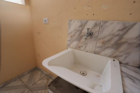 Casa para alugar com 40m², 1 quarto e sem vagaÁrea de Serviço