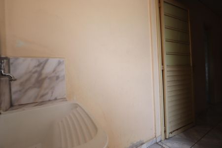 Casa para alugar com 40m², 1 quarto e sem vagaÁrea de Serviço