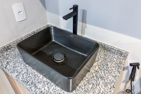 Studio à venda com 24m², 1 quarto e sem vaga Studio à venda com 24m², 1 quarto e sem vagaBanheiro