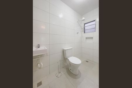 Banheiro de kitnet/studio para alugar com 1 quarto, 30m² em Jaguaribe, Osasco