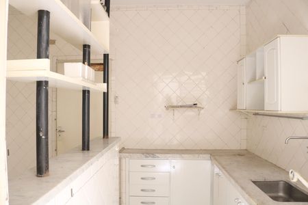 Apartamento para alugar com 168m², 3 quartos e sem vagaCozinha