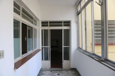 Apartamento para alugar com 168m², 3 quartos e sem vagaSala