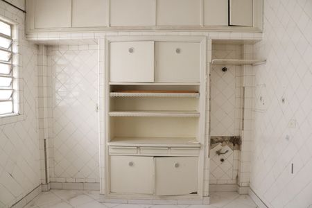 Apartamento para alugar com 168m², 3 quartos e sem vagaCozinha