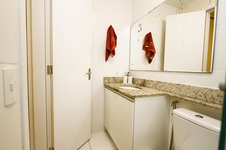 Apartamento à venda com 70m², 3 quartos e 1 vagaBanheiro da Suíte