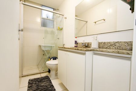 Apartamento à venda com 70m², 3 quartos e 1 vagaBanheiro Social