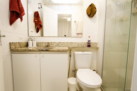 Apartamento à venda com 70m², 3 quartos e 1 vagaBanheiro da Suíte
