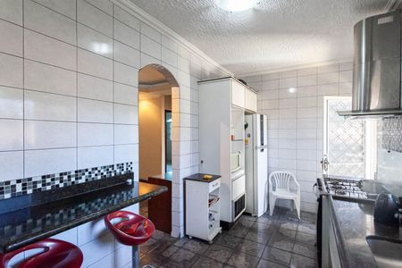 Casa à venda com 360m², 3 quartos e 3 vagas Casa à venda com 360m², 3 quartos e 3 vagasCozinha