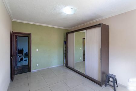 Casa à venda com 360m², 3 quartos e 3 vagas Casa à venda com 360m², 3 quartos e 3 vagasQuarto 2