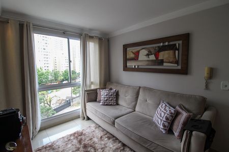 Sala de apartamento à venda com 2 quartos, 45m² em Conjunto Promorar Raposo Tavares, São Paulo