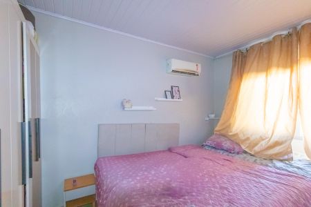 Quarto 1 de casa à venda com 2 quartos, 57m² em Harmonia, Canoas