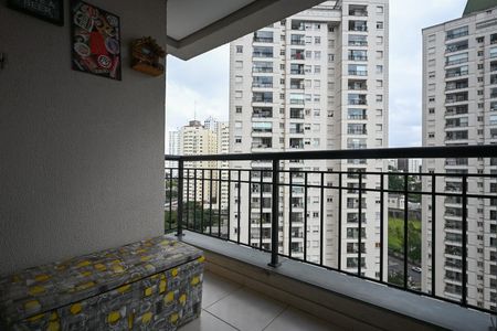 Varanda de apartamento à venda com 2 quartos, 64m² em Jardim Parque Morumbi, São Paulo