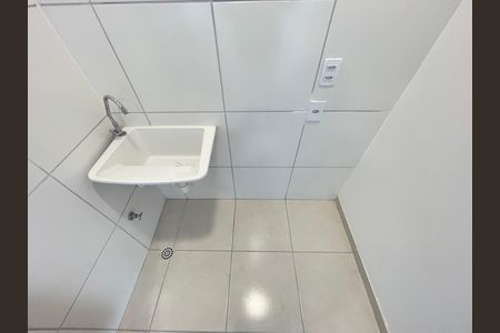 Apartamento à venda com 35m², 2 quartos e sem vagaCozinha e Área de Serviço