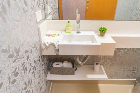 Apartamento para alugar com 83m², 2 quartos e 2 vagasLavabo