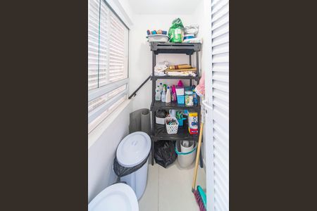 Apartamento para alugar com 83m², 2 quartos e 2 vagasDespensa