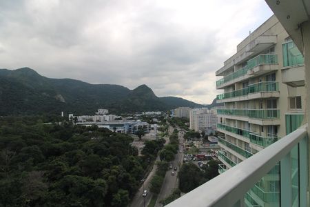 Varanda de kitnet/studio para alugar com 1 quarto, 30m² em Camorim, Rio de Janeiro
