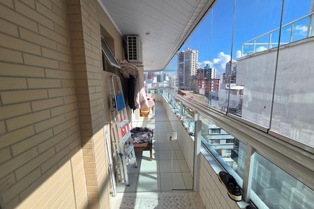 Apartamento para alugar com 172m², 2 quartos e 2 vagas Apartamento para alugar com 172m², 2 quartos e 2 vagasVaranda