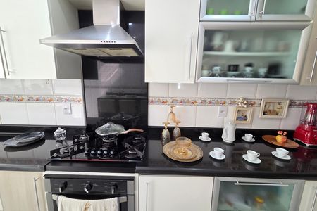 Apartamento para alugar com 172m², 2 quartos e 2 vagas Apartamento para alugar com 172m², 2 quartos e 2 vagasCozinha