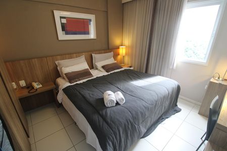 Quarto de kitnet/studio para alugar com 1 quarto, 40m² em Camorim, Rio de Janeiro