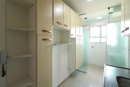 Apartamento à venda com 65m², 2 quartos e 1 vagaCozinha