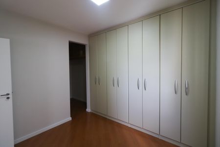 Apartamento à venda com 65m², 2 quartos e 1 vagaQuarto 2