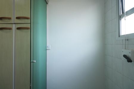 Apartamento à venda com 65m², 2 quartos e 1 vagaÁrea de Serviço
