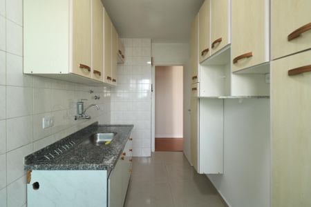 Apartamento à venda com 65m², 2 quartos e 1 vagaCozinha