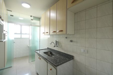 Apartamento à venda com 65m², 2 quartos e 1 vagaCozinha
