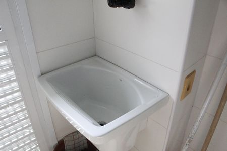 Apartamento à venda com 70m², 2 quartos e 1 vagaÁrea de Serviço