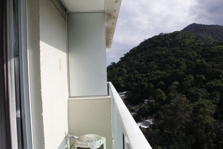 Apartamento à venda com 70m², 2 quartos e 1 vagaVaranda