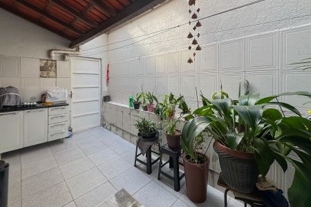 Casa à venda com 110m², 2 quartos e sem vaga