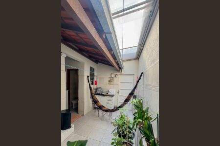 Casa à venda com 110m², 2 quartos e sem vaga